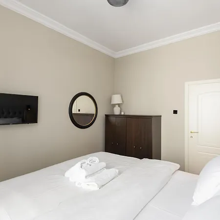 Apartment Primavera Seafront By Halu! Next To White Tower *