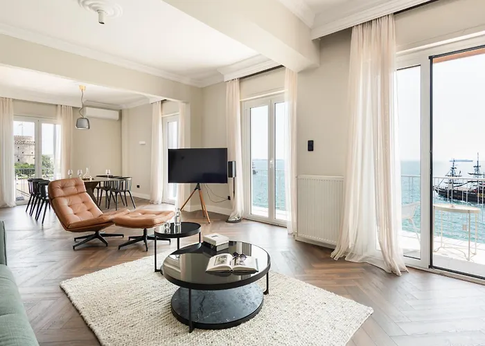 Primavera Seafront By Halu! Next To White Tower Thessalonique