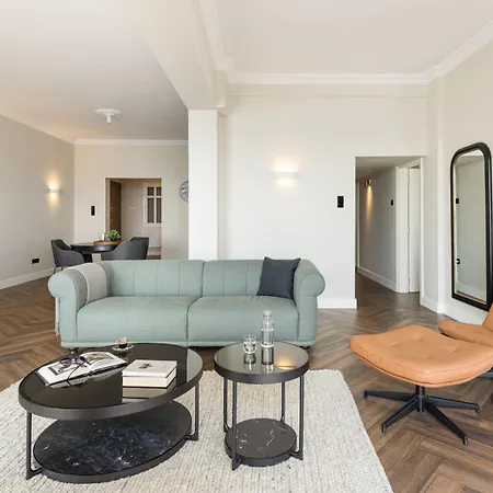 Primavera Seafront By Halu! Next To White Tower *